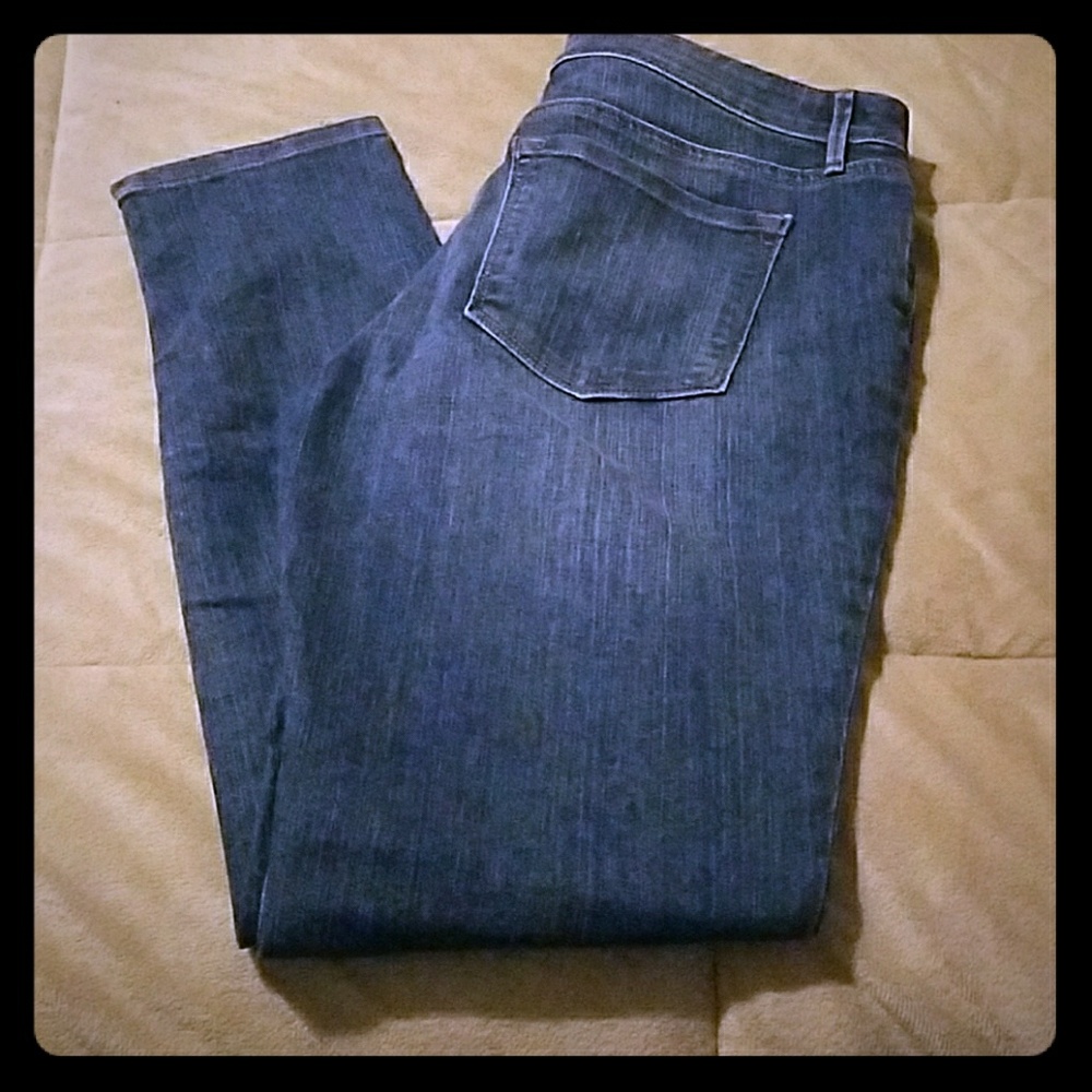 Loft Curvy Skinny Jeans